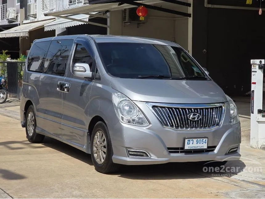 2016 Hyundai H-1 Elite Van