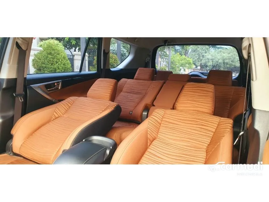 2016 Toyota Kijang Innova V MPV