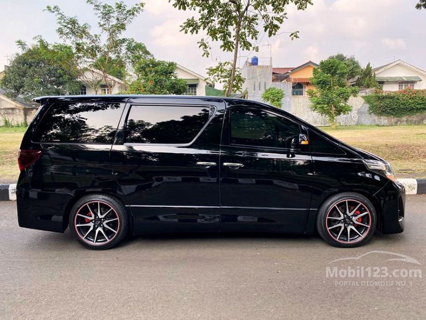 Toyota Alphard GS 2013: Mewah, Nyaman, dan Tetap Bertenaga