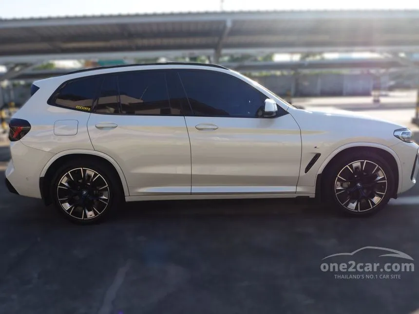 2022 BMW iX3 M Sport SUV
