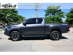 2023 Toyota HILUX REVO 2.4 Prerunner Mid Smart Cab Pickup