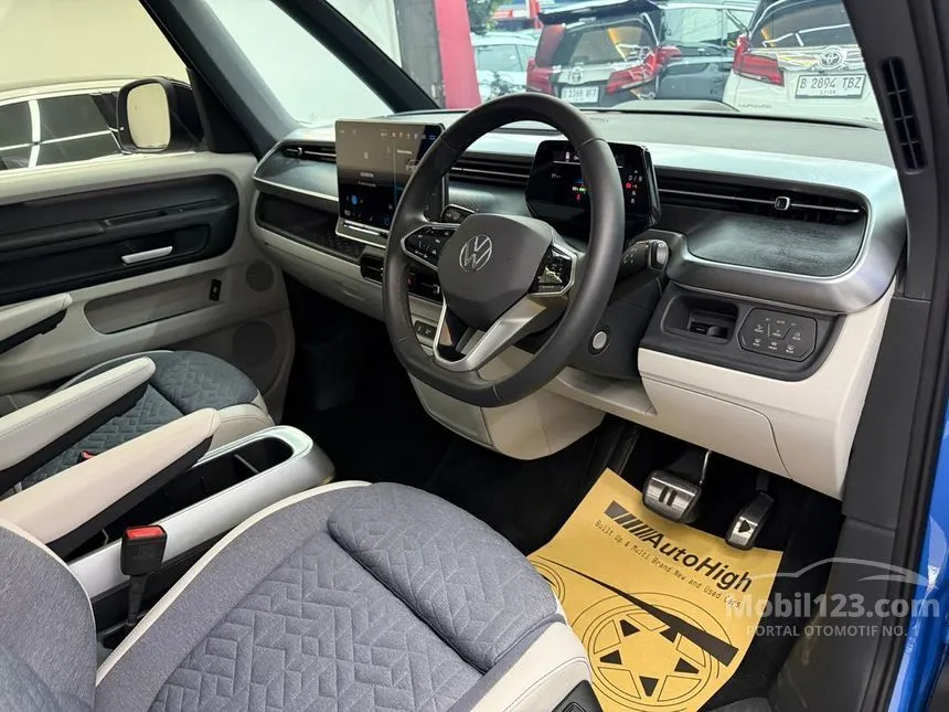 2025 Volkswagen ID. Buzz LWB Van