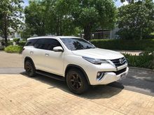 2015 Toyota Fortuner 2.8 (ปี 15-18) V 4WD Wagon AT