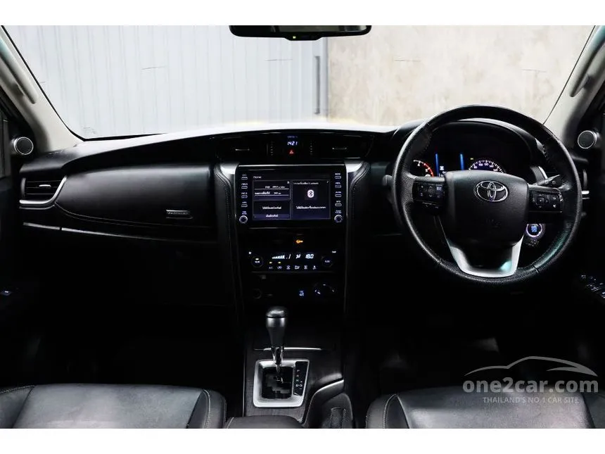 2021 Toyota FORTUNER V SUV