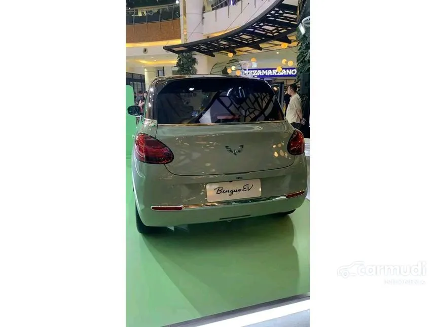 2024 Wuling Binguo EV Premium Range Hatchback