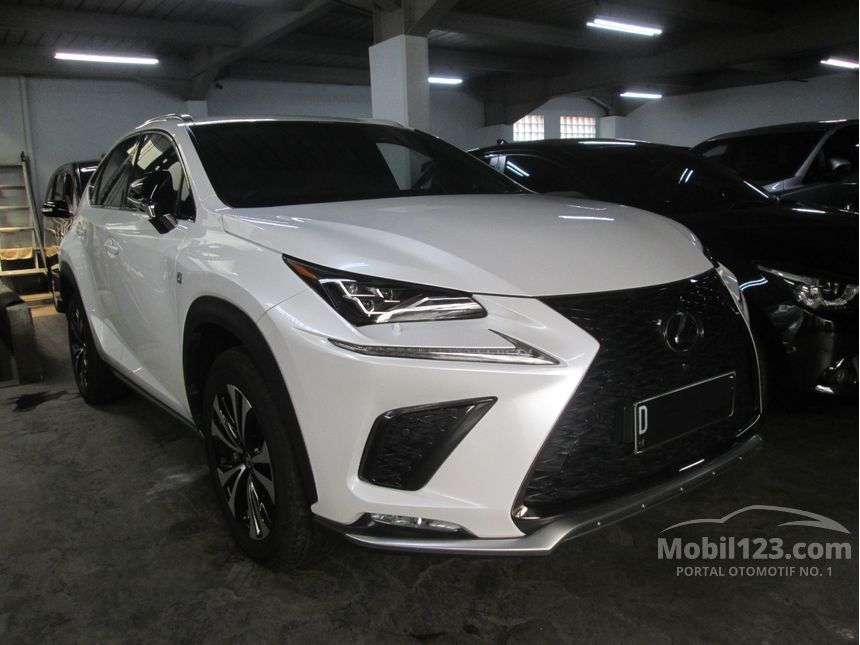 Jual Mobil Lexus NX300 2017 F-Sport 2.0 di Jawa Barat 