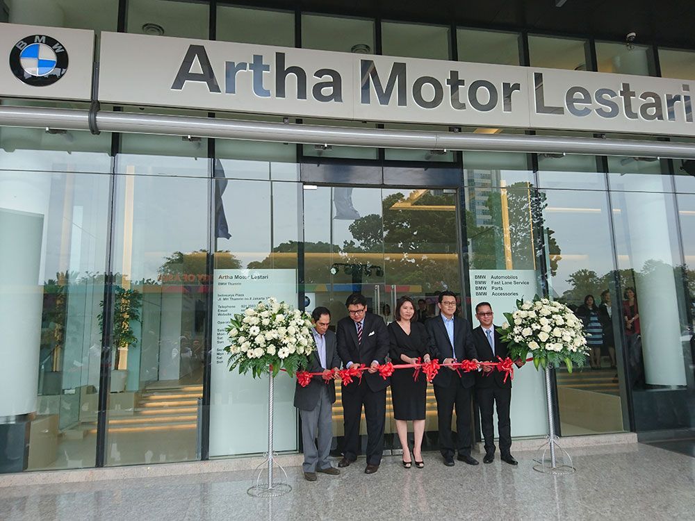 BMW Indonesia Resmikan Dealer Tercanggih