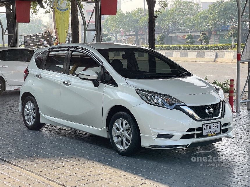 Nissan note 2018 гибрид