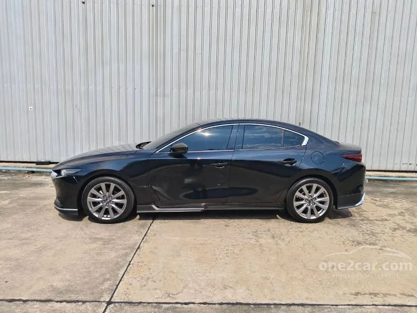 2022 Mazda 3 SP Sedan