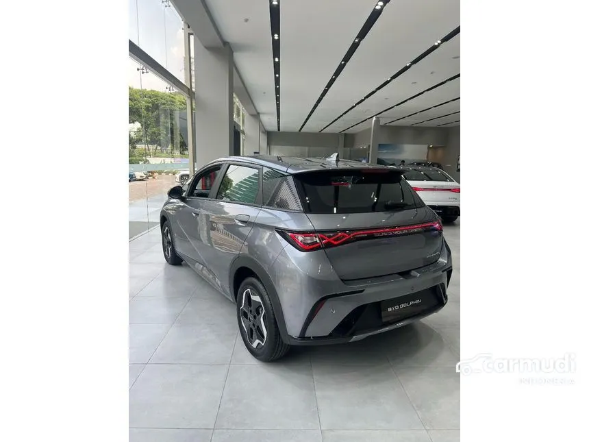 2025 BYD Dolphin Dynamic Standard Range Hatchback