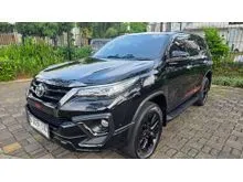 2020 Toyota Fortuner 2.4 VRZ TRD 4X2 SUV