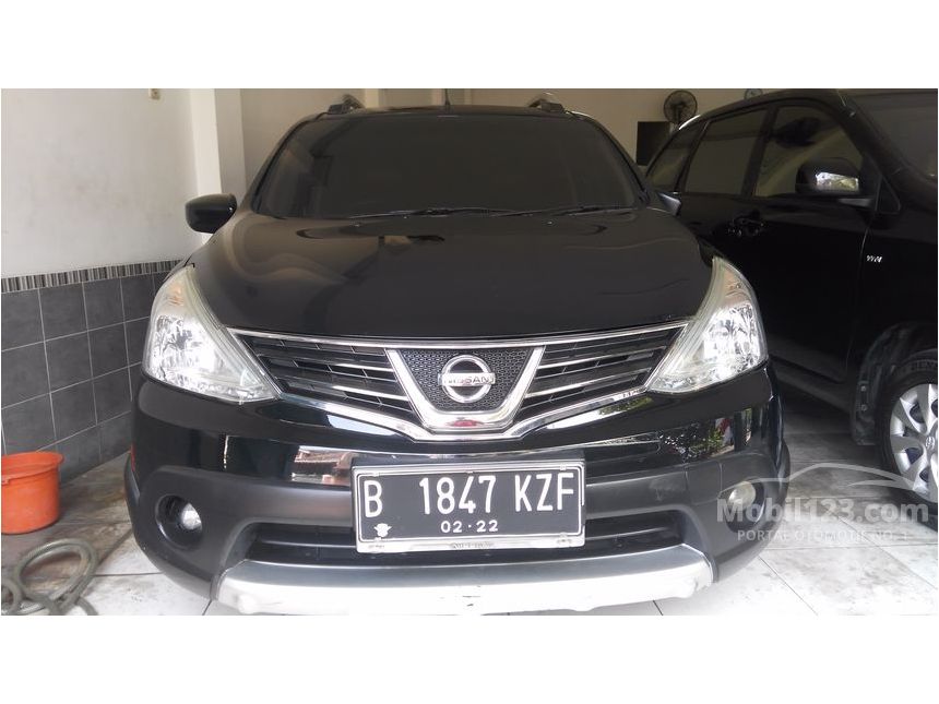 Jual Mobil Nissan Grand Livina 2013 X Gear 1 5 di DKI Jual Mobil Nissan Grand Livina 2013 X Gear 1 5 di DKI