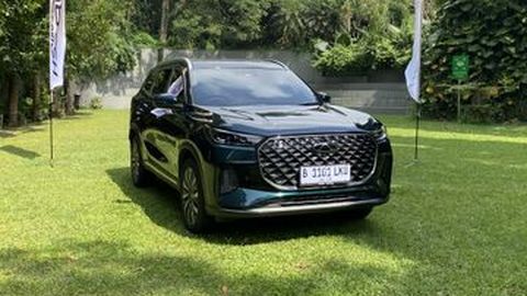 Test Drive Chery Tiggo 8 CSH; Mobil PHEV yang Nyaman, Bertenaga, dan Kaya Fitur