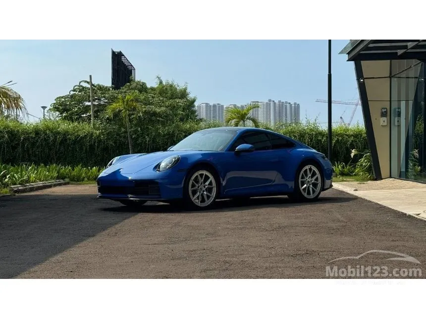 2025 Porsche 911 Carrera Coupe