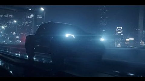 มาแล้วทีเซอร์รถกระบะ Mercedes-Benz X-Class เปิดตัวกลางเดือนนี้