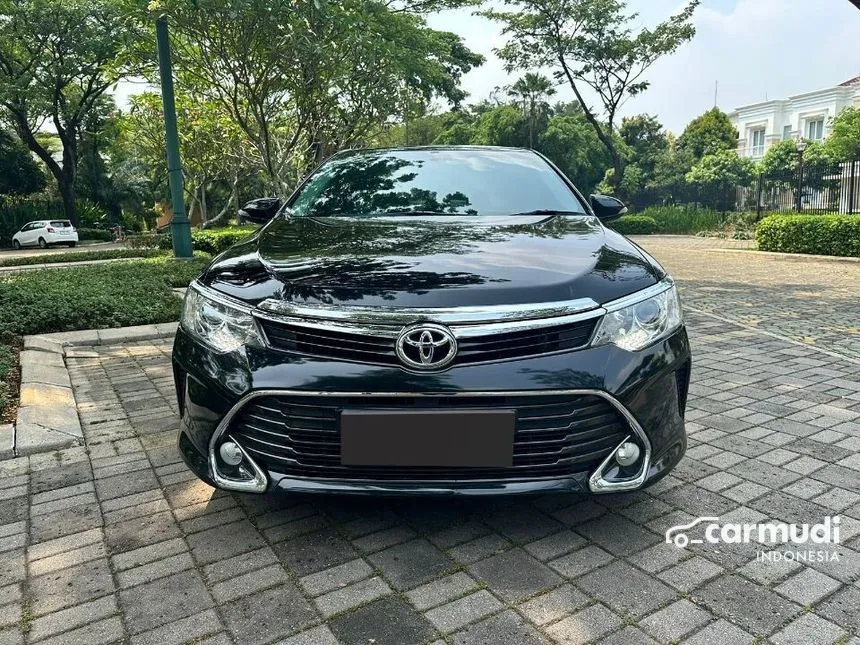 2017 Toyota Camry V Sedan