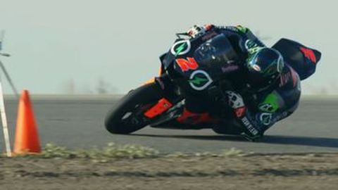 Gokil, Orang Ini Pecahin Rekor Nikung Elbow Drag Tercepat