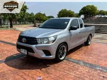 2015 Toyota HILUX REVO 2.4 Smart Cab J Pickup