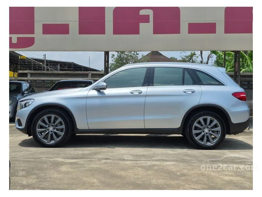 2016 Mercedes-Benz GLC250 d 4MATIC SUV