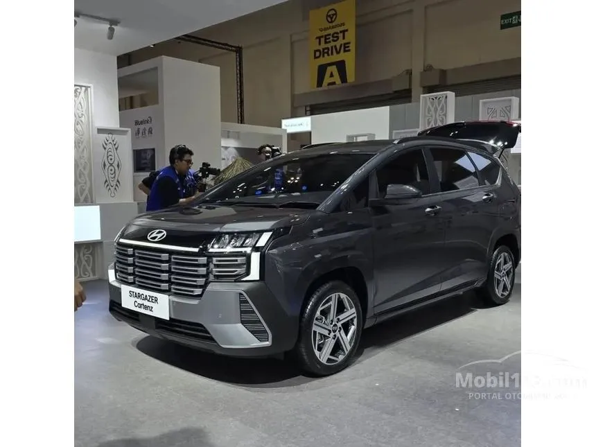 2026 Hyundai Stargazer Cartenz Prime HSS Captain Seat 6 Seater MPV