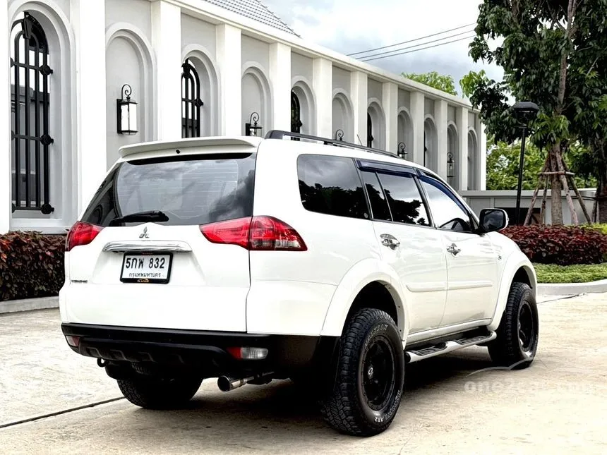 2015 Mitsubishi PAJERO SPORT GT SUV