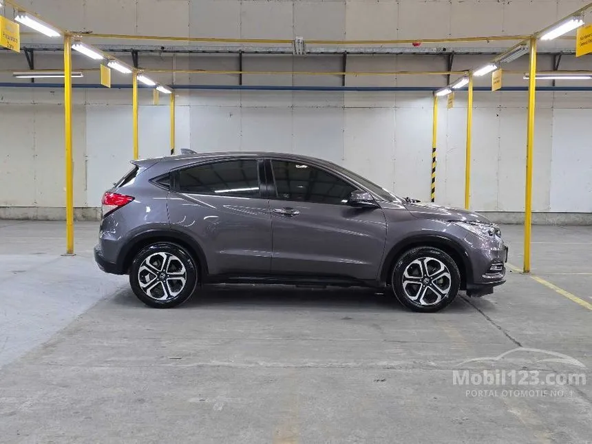 2021 Honda HR-V E SUV