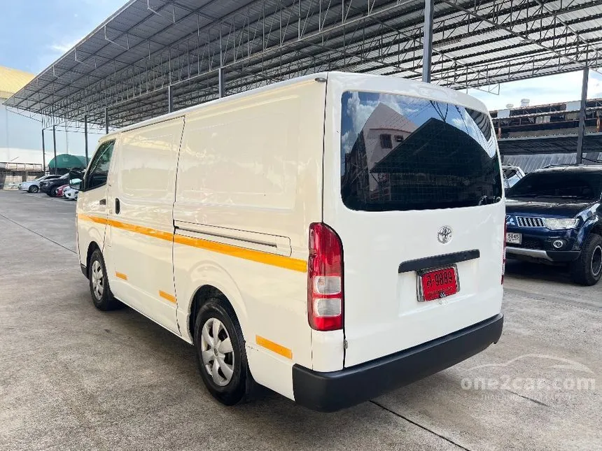 2009 Toyota HIACE Economy D4D Van