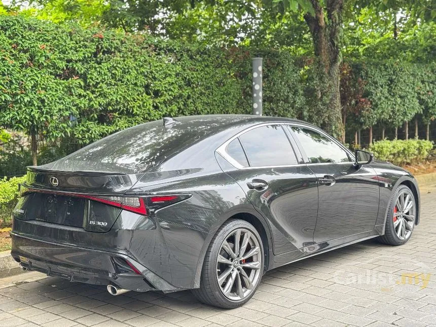 2022 Lexus IS300 F Sport Sedan