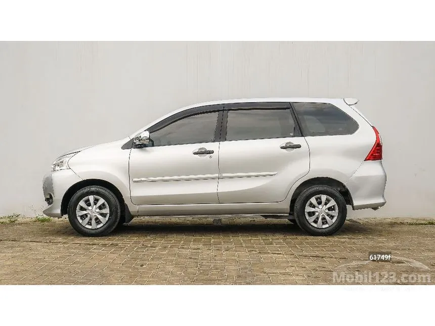 2018 Daihatsu Xenia R MPV