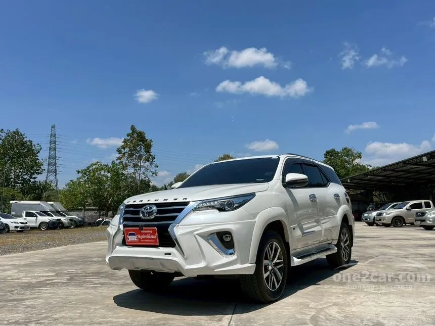 2018 Toyota FORTUNER V SUV