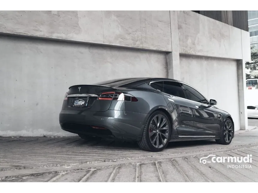 2020 Tesla Model S 100D Sedan
