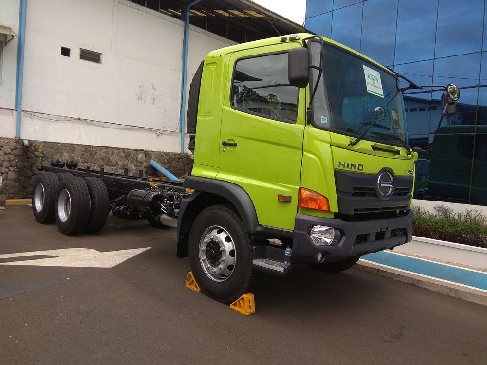 Penjualan Hino pada 2018 Sedikit di Atas Target