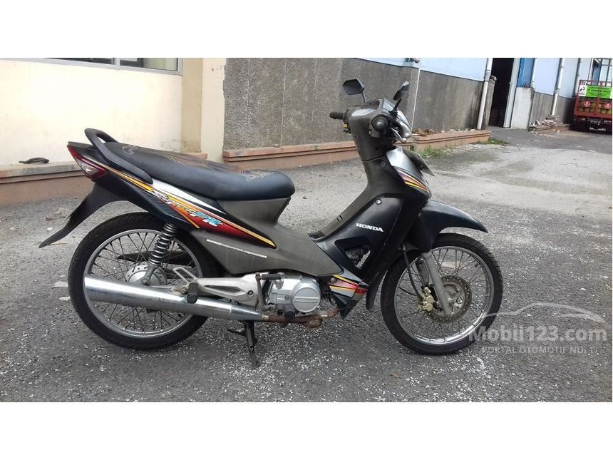 Jual Motor Honda Supra 2007 0.1 di Jawa Tengah Manual Others Hitam Rp 5