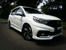 Honda Mobilio 1.5 RS 2017 like new !
