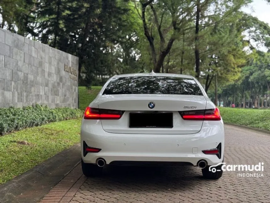 2022 BMW 320i Sport Sedan