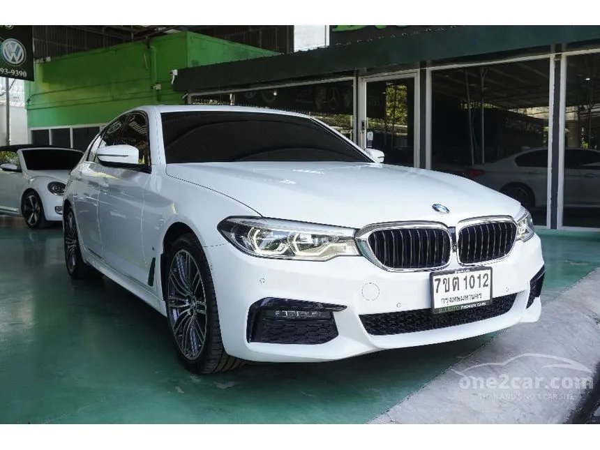 2020 BMW 530e M Sport Sedan