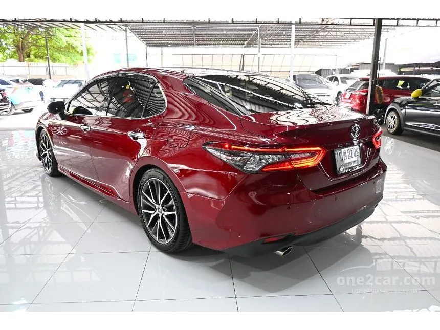 2022 Toyota CAMRY Premium Sedan