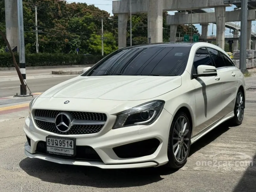 2015 Mercedes-Benz CLA250 AMG Shooting Brake Sport Wagon