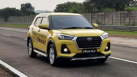 Begini Rasanya Nyetir Daihatsu Rocky 1.2 X CVT ADS, Enak Dibawa Santai
