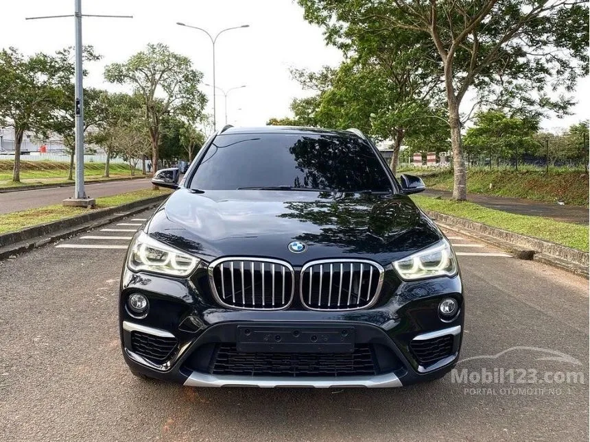 Jual Mobil BMW X1 2019 sDrive18i xLine 1.5 di DKI Jakarta Automatic SUV Hitam Rp 567.000.000