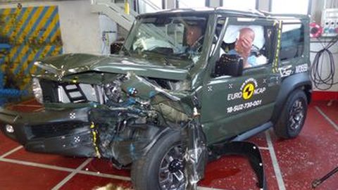 Suzuki Jimny Dapat Banyak Catatan Saat Uji Tabrak