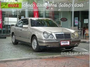 1998 Mercedes-Benz E230 2.3 Elegance Sedan
