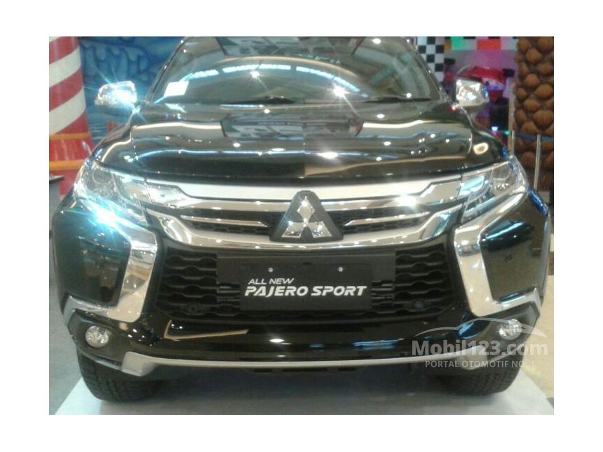 2018 Mitsubishi Pajero Sport Dakar SUV