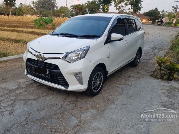 Toyota Calya Mobil bekas dijual di Karanganyar Jawa-tengah 