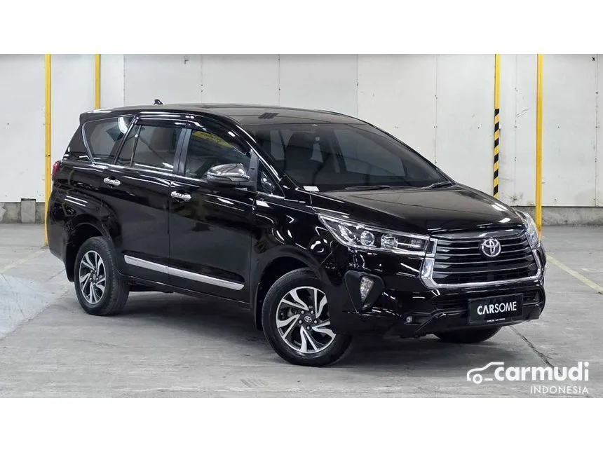 2022 Toyota Kijang Innova V MPV