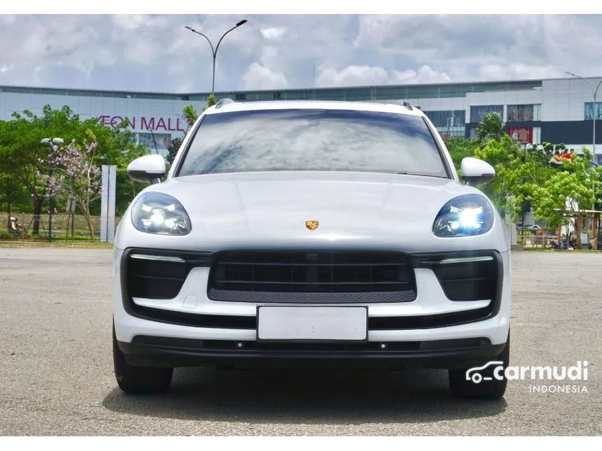 2014 Porsche Macan SUV