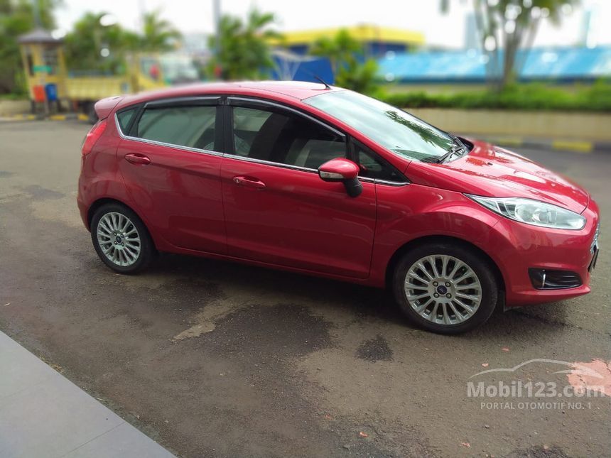 Jual Mobil Ford Fiesta 2015 Sport 1.5 di DKI Jakarta Automatic