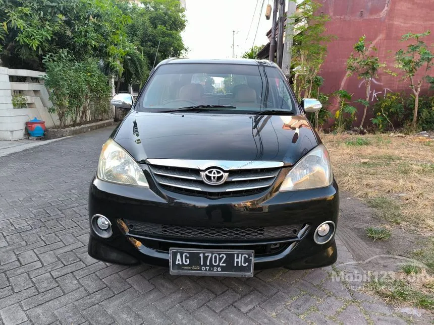 Jual Mobil Toyota Avanza 2011 S 1.5 di Jawa Timur Automatic MPV Hitam Rp 102.500.000