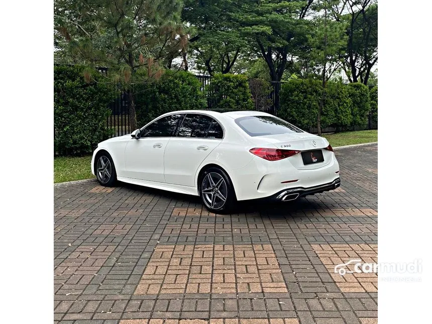 2022 Mercedes-Benz C300 AMG Line Sedan