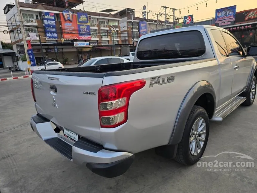 2015 Mitsubishi TRITON GLS Plus Mega Cab Pickup